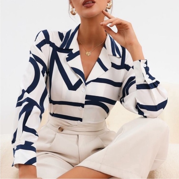 Tops - Navy and White Striped Women's Top Size XL